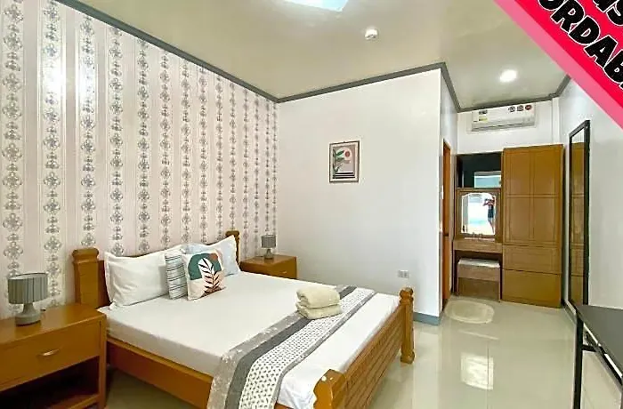 Elen - Malapascua Island Air-conditioned Room2