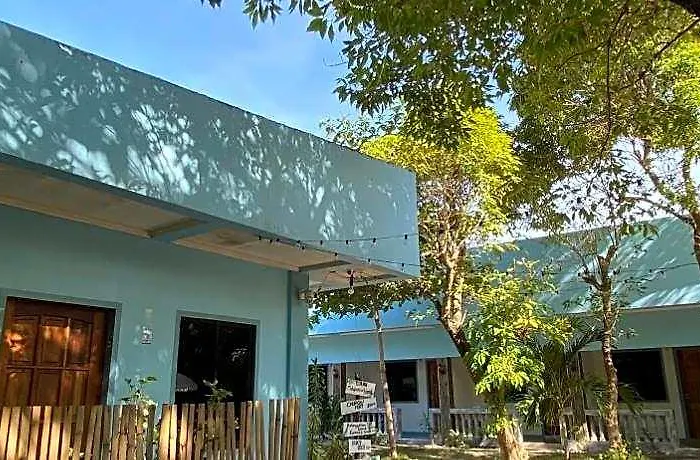 Elen - Malapascua Island Air-conditioned Room2 5*