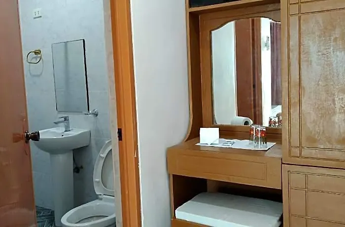 Elen - Malapascua Island Air-conditioned Room2 Daanbantayan